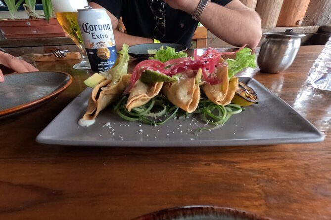 Taco tour in Puerto Morelos - From Smart Cancun: getting to the shuttle without stress