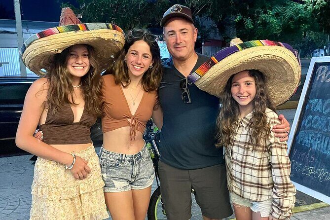 Tacos Y Marquesitas Tour Cancún - Final stop at Palapa Park: dessert choice and salsa dancing
