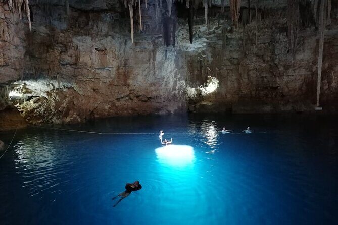 Tailor-made Tour - Cancun - Playa del Carmen - Tulum -Private Transportation- - Food, photos, and the human touch: what Saúl and Luis add
