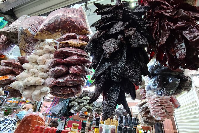 Taste of the Yucatan: Merida Cooking Class and Market Visit - Catedral de Mérida: a quick culture breather between food stops
