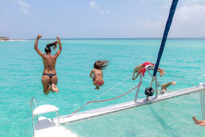 The Best Catamaran Tour to Isla Mujeres from Cancún - Exploring Isla Mujeres on your own pace (use it well)