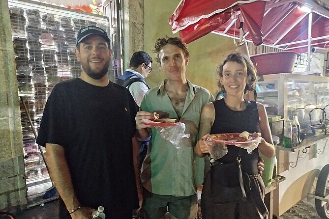The Best Walking Taco Tour in Valladolid - Plaza e Parque Francisco Cantón: the You and I benches story