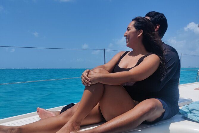 Top Isla Mujeres Catamaran Tour with Snorkel Open Bar and Buffet lunch - The Ice Bar stop: a cold photo moment with warm logistics