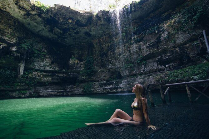 Tour Chichen Itza, 2 Cenotes, and Valladolid from Cancun - A Full-Day Blend: Jungle Cenotes, Maya Ruins, and Colonial Streets