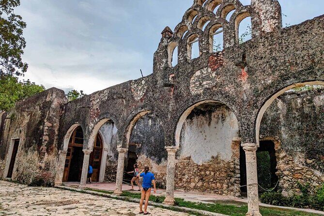 Tour Hacienda and Cenotes Mucuyché with Guided Tour in Oxkintok - Price and value: what $103.53 really covers
