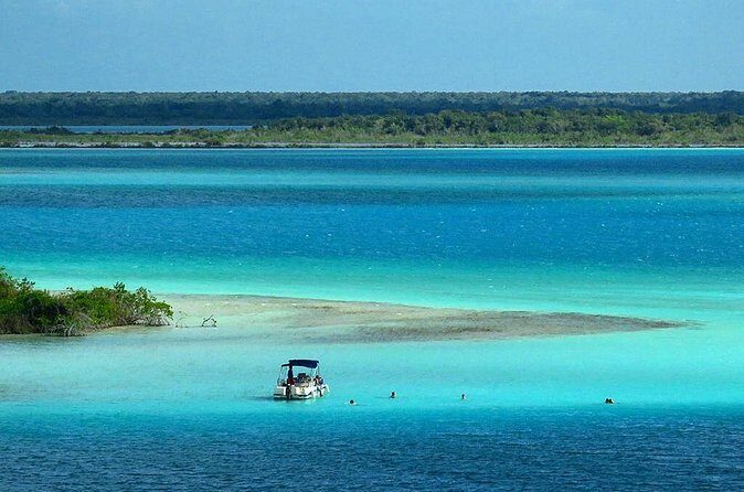 Tour To Bacalar And The Lagoon Of The 7 Colors From Playa Del Carmen And Riviera - Fort San Felipe Bacalar: panoramic history without a full museum day