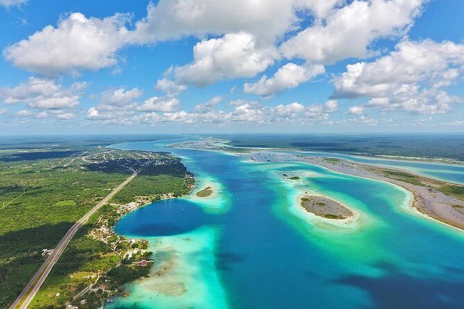 Tour To Bacalar And The Lagoon Of The 7 Colors From Playa Del Carmen And Riviera - The ride down: comfortable transport and a long day plan