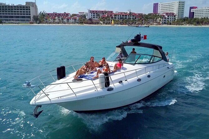 Tour to Isla Mujeres on Premium Yachts from Cancun - Key highlights at a glance
