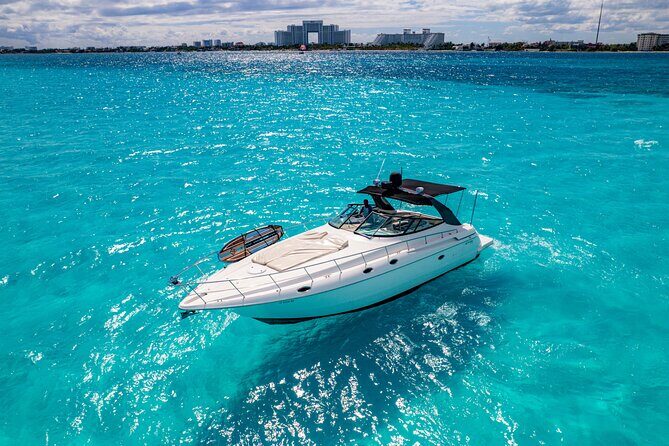 Tour to Isla Mujeres on Premium Yachts from Cancun - Crew Service You Can Feel: Captains Ricardo and Jacobo