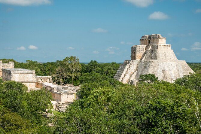 Tour to Uxmal Kabah and Chocolate Museum from Mérida - Time, walking, and the van comfort that affects your day