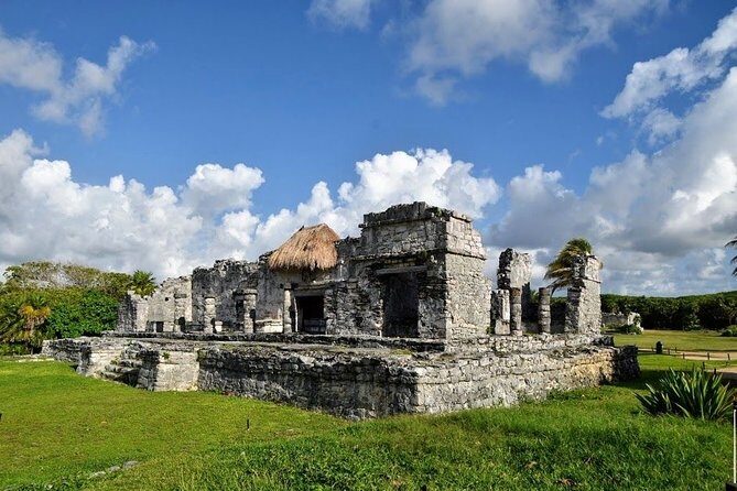 Tour to visit the archeological site of Tulum, Coba and a Cenote in one day - Getting picked up and staying with the schedule (the part that can make or break the day)