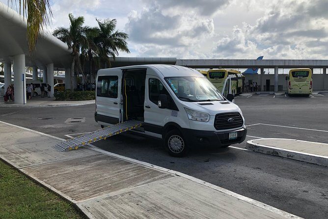 Transportation from the Airport to Hotels in Cancun arrival only - Meet at Cancun International Airport, Then Get Going