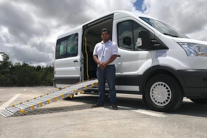 Transporte Aeropuerto a Hotel en Cancún, privado ida y vuelta - What actually happens at pickup: the details that keep it smooth