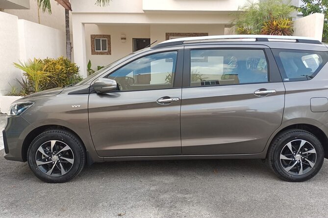 Transporte privado en Cancun y Rivira Maya - The ride itself: Wi-Fi, AC, and little comfort wins