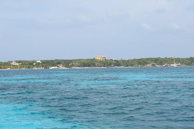 Trimaran La Lupita,Sail Away to Isla Mujeres from Cancun - A Trimaran Cruise to Isla Mujeres: What You’re Really Getting