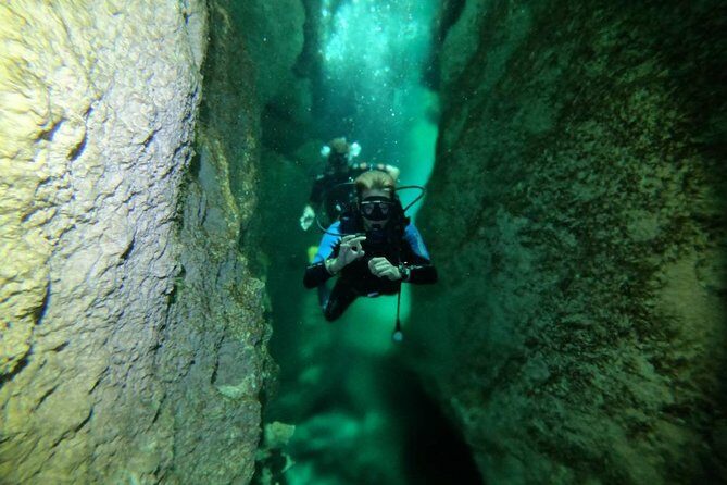 Try dive in beautiful Casa cenote for 2 people - Training in the shallow water: skills, safety rules, and underwater communication