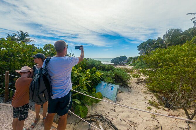 TULUM 4x1: Archaeological Zone, COBA, Cenote, 5th Avenue and lunch. - 5th Avenue time: a short taste of Playa del Carmen