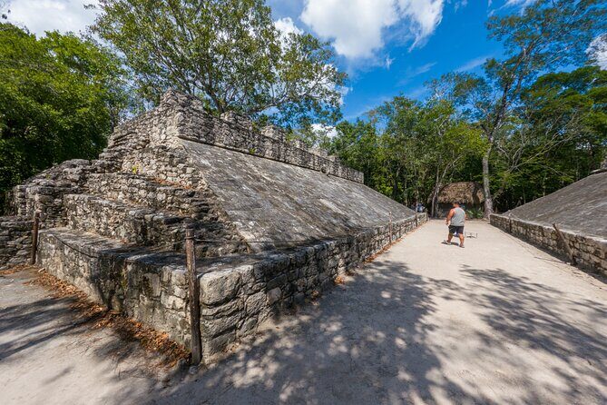 TULUM 4x1: Archaeological Zone, COBA, Cenote, 5th Avenue and lunch. - Lunch timing and what to watch for
