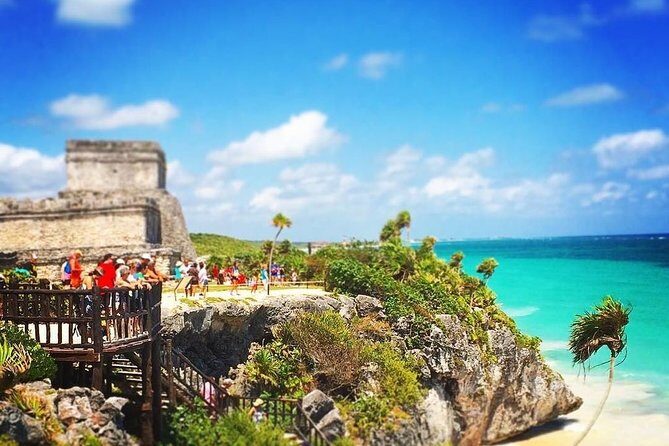 Tulum and 3 more places with this Full Day for only one price! - Playa del Carmen and 5th Avenue hour: where the pace slows