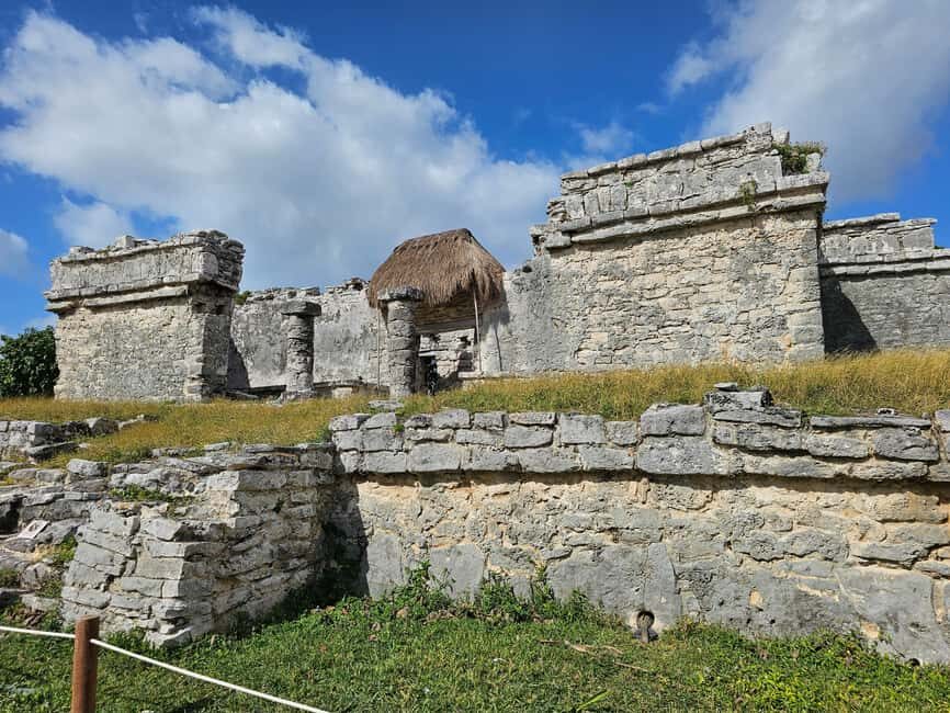 Tulum Classic: history and culture with cenote - Blue Letters at the Tulum brewery: the souvenir stop that sets the tone