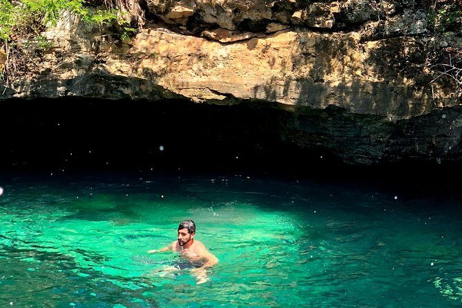 Tulum Deluxe (Tulum Ruinas, Kaan Luum Lagoon, Cenote Corazon) - Value check: English pickup, mobile ticket, and what free admission signals