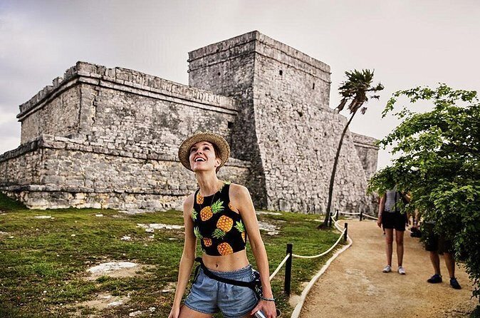 Tulum Express Riviera Maya - Your one-hour window: photos, beach time, and shopping stops
