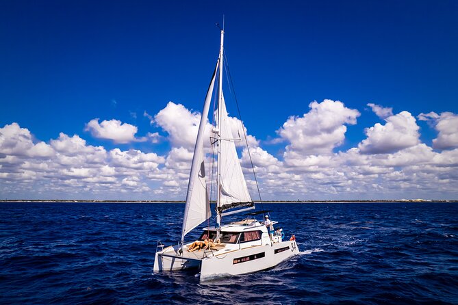 Tulum: Luxury Sail & Snorkel – All Inclusive 34' Catamaran - Chef-made a la carte meals and an unlimited open bar