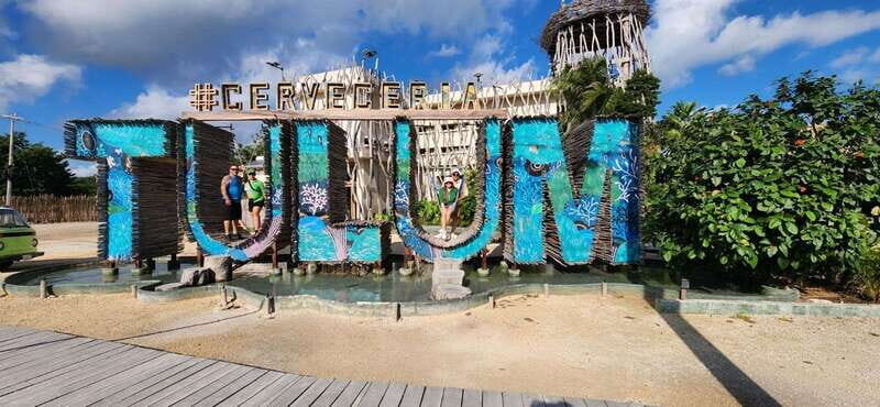Tulum Plus tour de un dia con visita a cenote y Ahau - Playa del Carmen’s Fifth Avenue: free time for real-life wandering