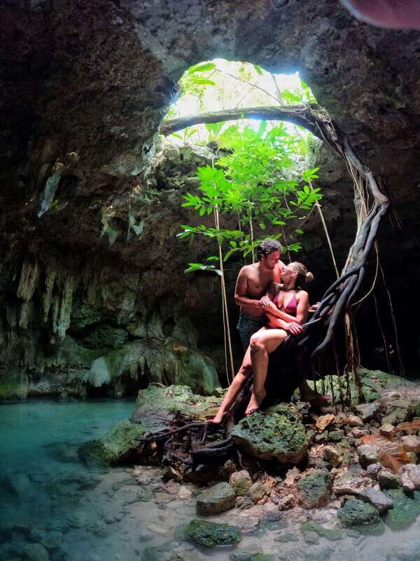 Tulum: Private Tour 2 Cenotes Sac Actun, the longest underground river in the world - Riviera Maya meal time: Mexican and Mayan gastronomy with tasting