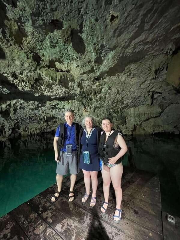 Tulum: Private Tour 2 Cenotes Sac Actun, the longest underground river in the world - Private tour reality: customization that keeps the day comfortable