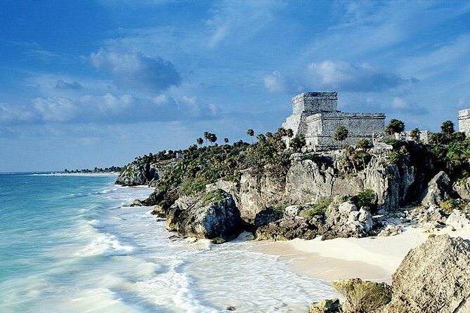 Tulum & Sac Actun Private Tour - A private day that mixes sea-view ruins with underground walking