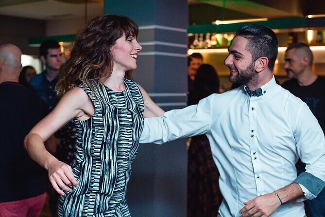 Tulum Salsa Lovers Dance Experience - Styles matter: salsa and reggaeton for variety (not confusion)