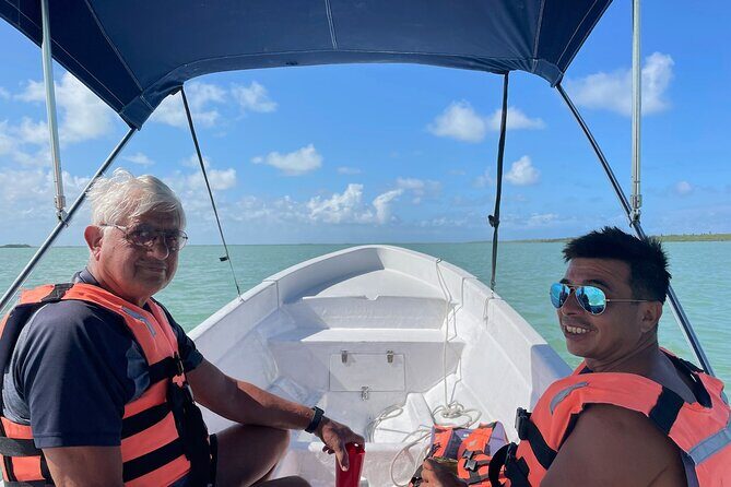 Tulum Sian Ka'an Muyil Ruins, Boat Eco Tour & Float Down Mayan Canals - Lunch - Float down the ancient Mayan canals: life jackets and a current you’ll feel