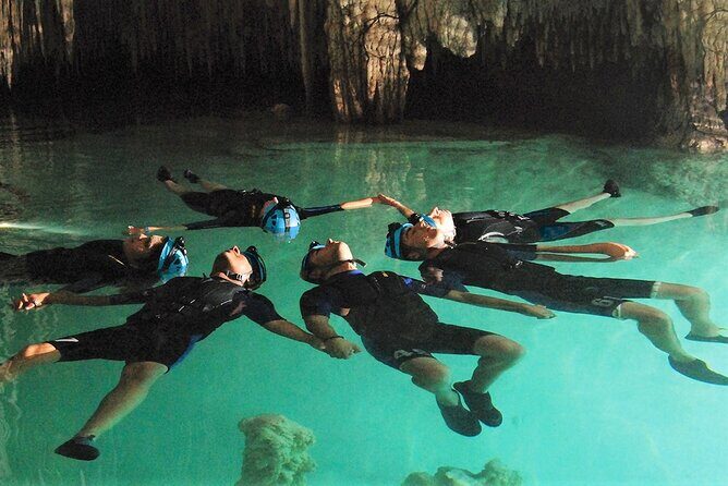 Underground River and Cave Tour at Rio Secret - The real-life comfort stuff: lockers, towels, showers, lunch, and snacks