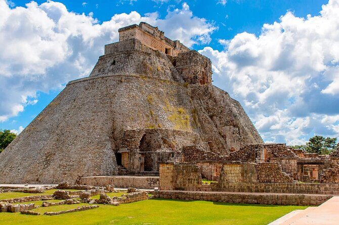 Uxmal and Kabah Ruins Tour with Chocolate History - Stop 4: Choco Story uxmal—chocolate tasting plus a Mayan ceremony