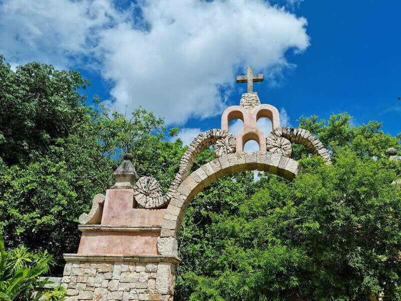 Uxmal: Mayan Archeological Tour, Hacienda visit & Cave Swim - Mérida to Uxmal: how the morning keeps you moving