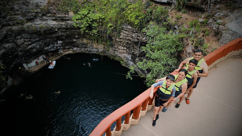 Valladolid: Chichén Itzá and 2 Cenotes Shared Day Trip - What to bring (and wear) for a cenote-and-ruins day