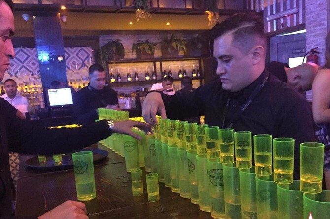 VIP Nightclub Tour in Playa del Carmen - Drinks and bottle service: unlimited domestic is great, but manage your expectations