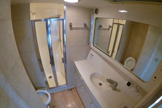 VIP YACHT up to 28 passengers - Isla mujeres snorkel - Who should book this Isla Mujeres snorkel yacht?