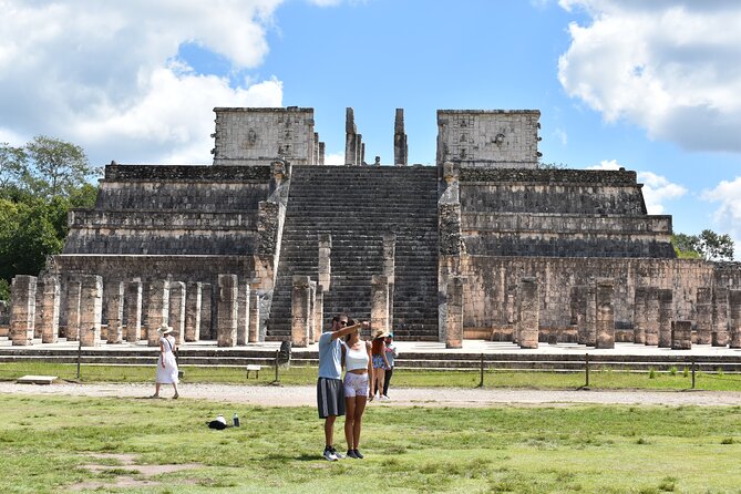 Visit Chichén Itzá and discover a real Cenote and Valladolid. Transport included - Key points to know before you go