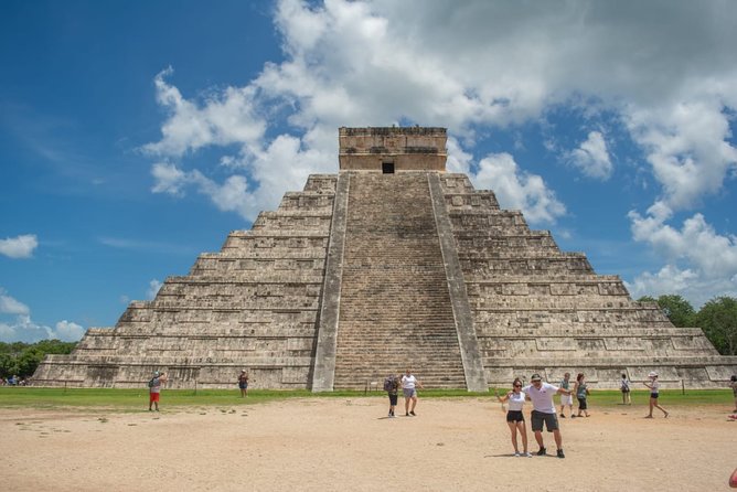 Visit Chichén Itzá from Cancun or Riviera Maya; Lunch and Cenote - Skip-the-line entry: what it really means for your day