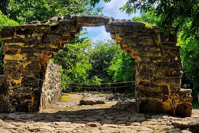 Visit the ancient Mayan ruins and the best beaches in Cozumel - Getting the most out of 4 stops in 5 hours