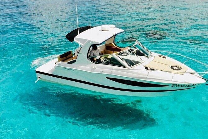 Yacht with visit to heaven cie service snorkell included - Private Yacht Snorkeling in Cozumel: What You’re Really Buying
