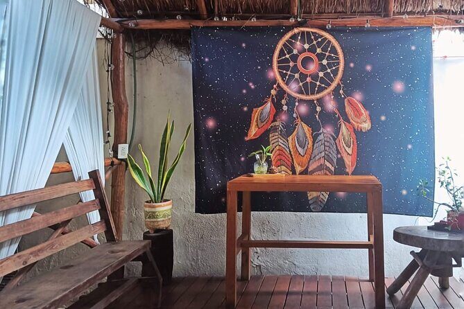 Yoga and holistic massage session in Playa del Carmen - Yoga first: a guided session that can match your level